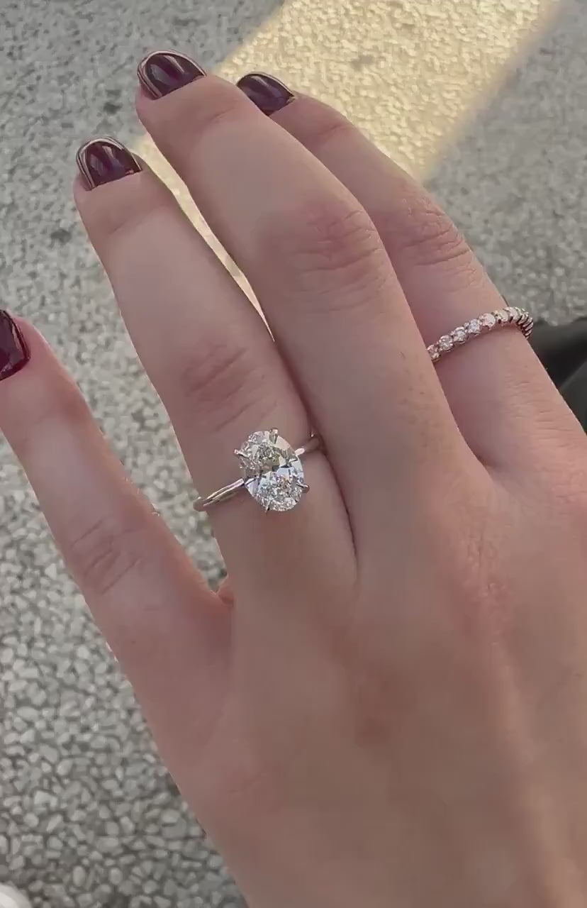 Oval Lab-Grown Diamond Solitaire Engagement Ring